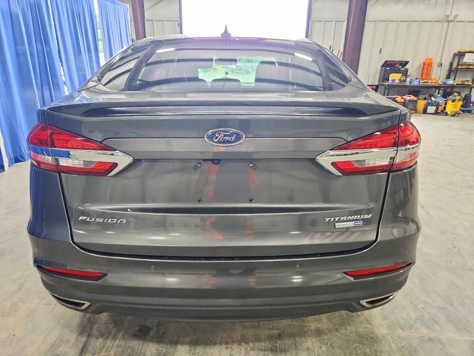 2020 Ford Fusion მანქანა იყიდება აუქციონზე, vin: 3FA6P0D9XLR115181, აუქციონის ნომერი: 57532096