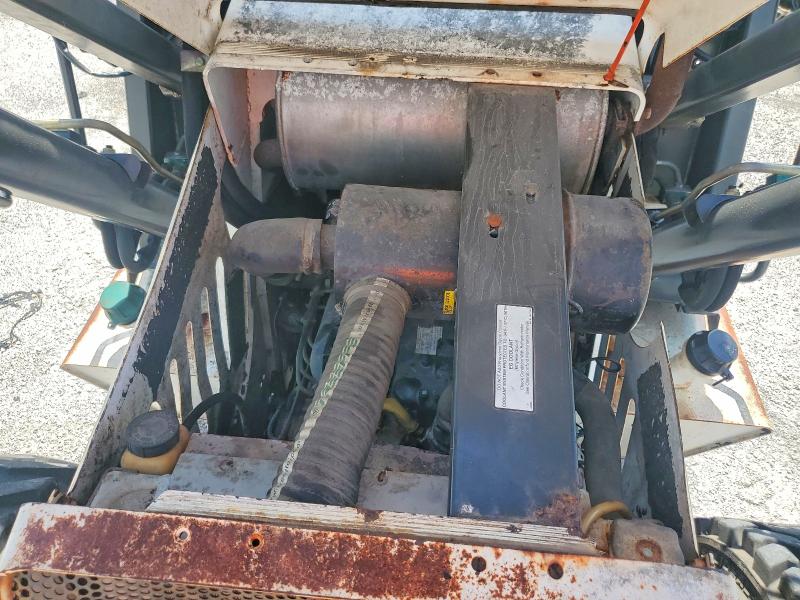 Продаж на аукціоні авто 2006 Bobcat 2300, vin: 572311123, номер лоту: 58025346