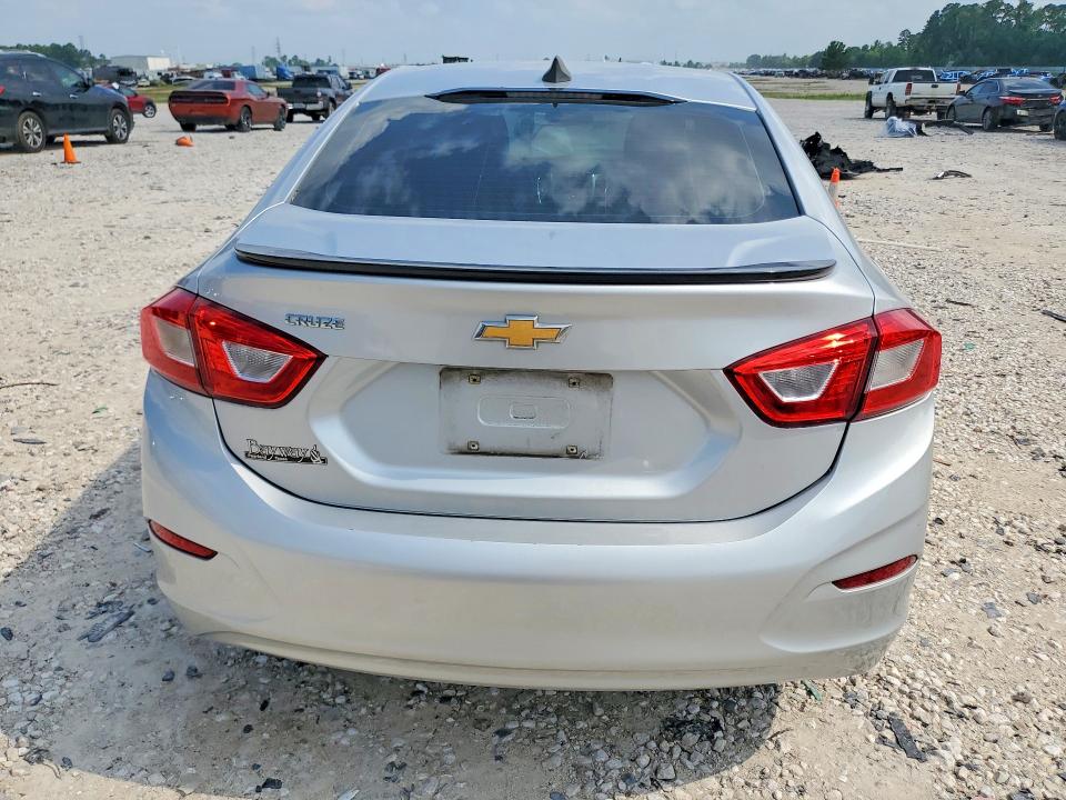 57889646 :رقم المزاد ، 1G1BJ5SM0K7105384 vin ، 2019 Chevrolet Cruze مزاد بيع