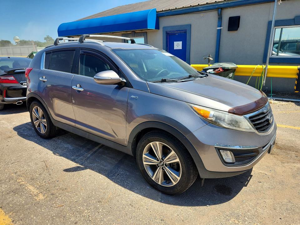Продажа на аукционе авто 2014 Kia Sportage, vin: KNDPCCA68E7578694, номер лота: 55210436