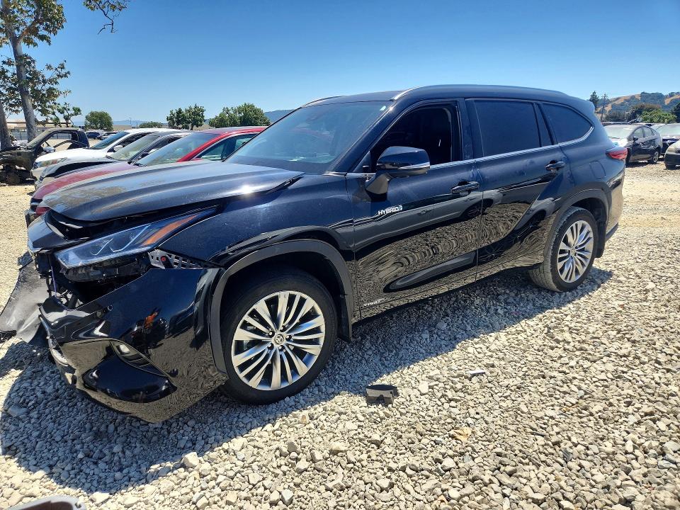 Продаж на аукціоні авто 2021 Toyota Highlander, vin: 5TDEBRCHXMS064166, номер лоту: 58486526