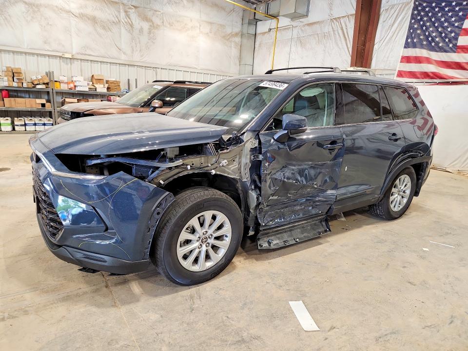 Auction sale of the 2024 Toyota Grand Highlander, vin: 5TDAAAB54RS021556, lot number: 57499436