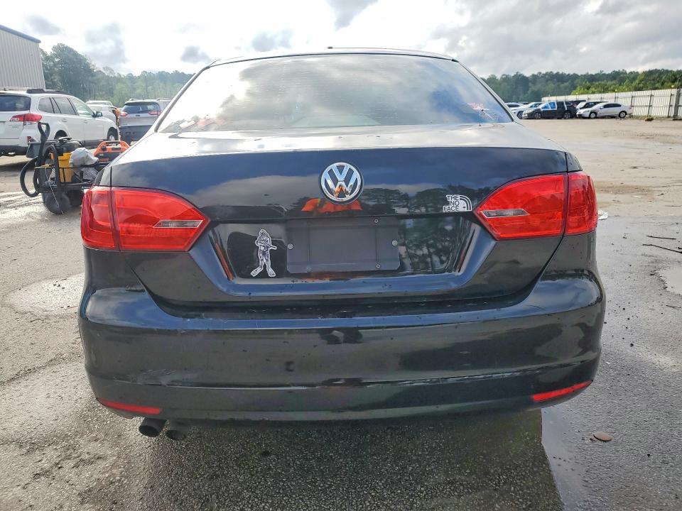 55181536 :رقم المزاد ، 3VW2K7AJ8DM305846 vin ، 2013 Volkswagen Jetta مزاد بيع