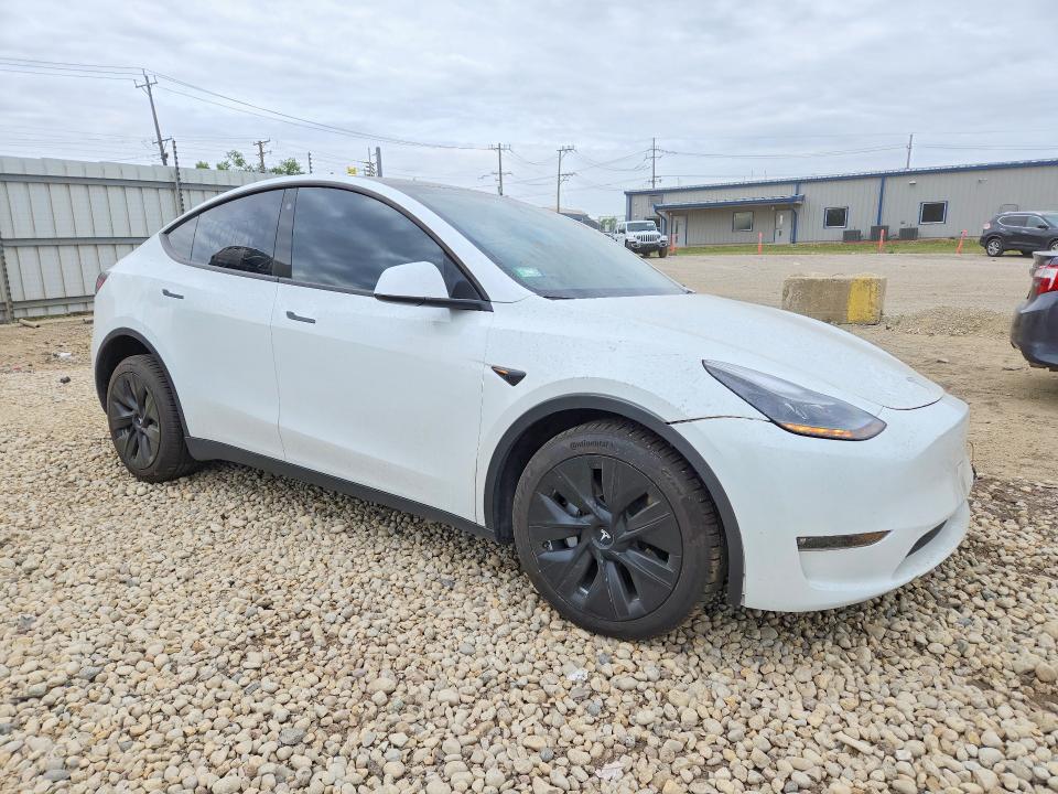 2023 Tesla Model Y მანქანა იყიდება აუქციონზე, vin: 7SAYGDEE2PF604349, აუქციონის ნომერი: 55738056