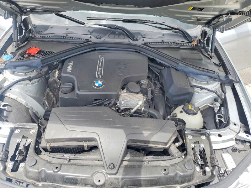 57504076 :رقم المزاد ، WBA8A3C53JA489382 vin ، 2018 Bmw 320 مزاد بيع