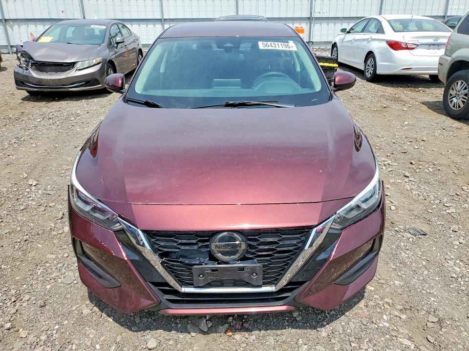 56431196 :رقم المزاد ، 3N1AB8CVXMY251854 vin ، 2021 Nissan Sentra مزاد بيع