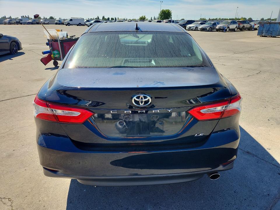 58796316 :رقم المزاد ، 4T1B11HK3KU748413 vin ، 2019 Toyota Camry مزاد بيع