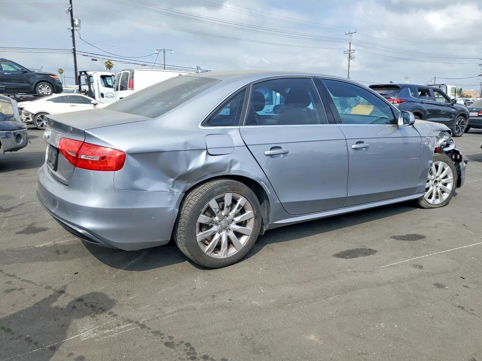 Продажа на аукционе авто 2015 Audi A4, vin: WAUAFAFL2FN025971, номер лота: 58838816