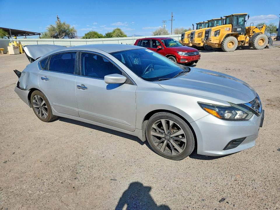 Продажа на аукционе авто 2017 Nissan Altima, vin: 1N4AL3AP9HN310578, номер лота: 55969136