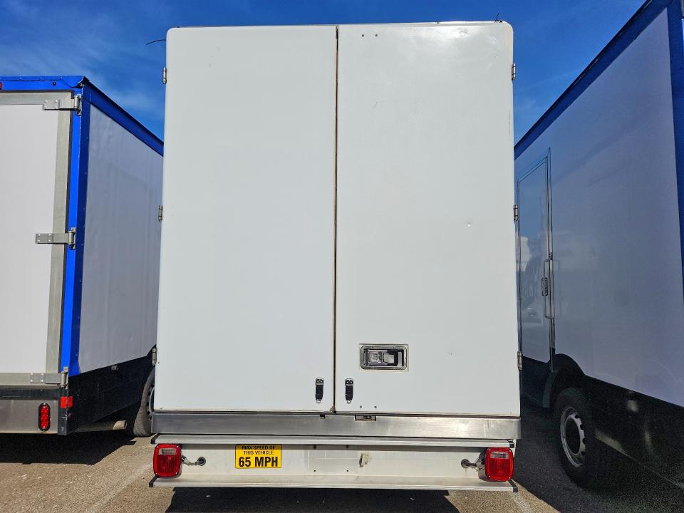 55606196 :رقم المزاد ، 1FDBW5Z82LKB30329 vin ، 2020 Ford Transit مزاد بيع