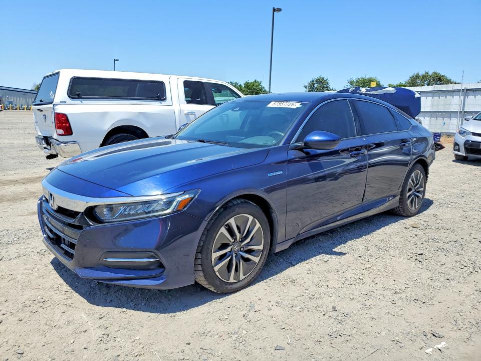 57557706 :رقم المزاد ، 1HGCV3F19JA004173 vin ، 2018 Honda Accord مزاد بيع