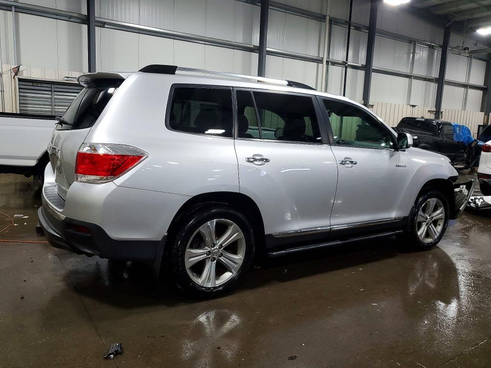 2013 Toyota Highlander მანქანა იყიდება აუქციონზე, vin: 5TDDK3EH8DS216015, აუქციონის ნომერი: 57588776