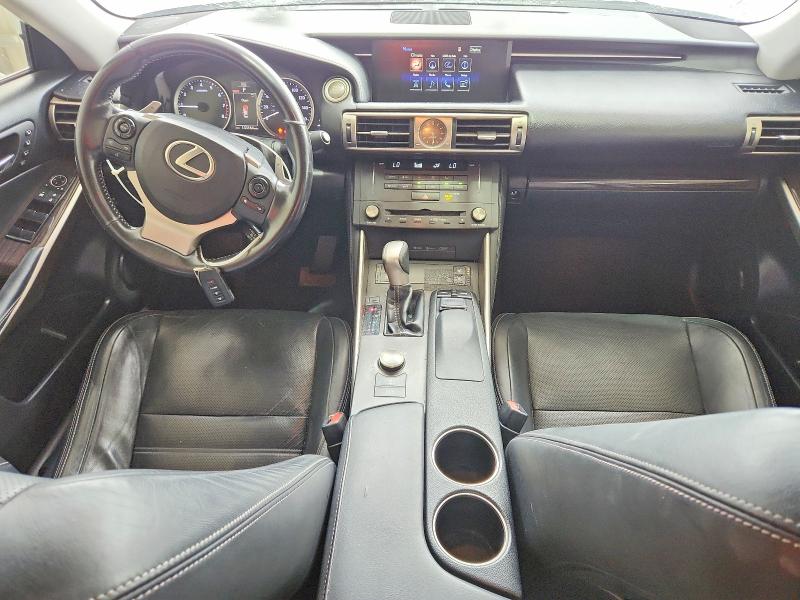 56063406 :رقم المزاد ، JTHCF1D26F5024021 vin ، 2015 Lexus Is مزاد بيع