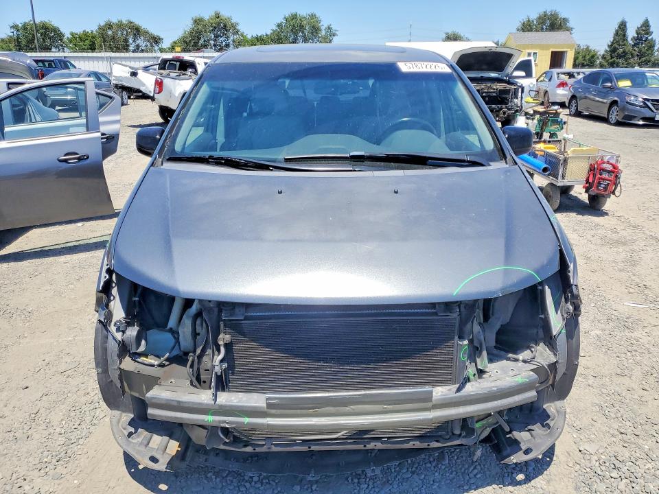 57872226 :رقم المزاد ، 5FNRL5H68BB027357 vin ، 2011 Honda Odyssey مزاد بيع