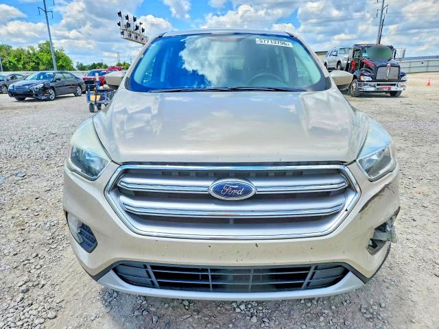 Продаж на аукціоні авто 2017 Ford Escape, vin: 1FMCU9G91HUE67146, номер лоту: 57713796