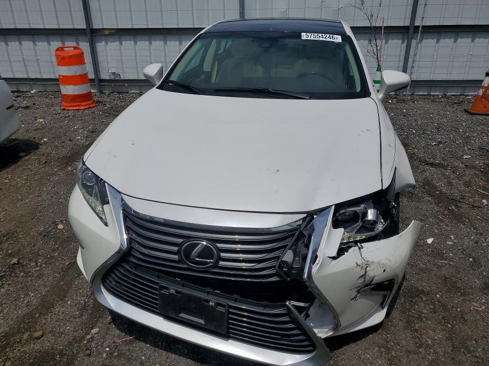57554246 :رقم المزاد ، 58ABK1GG6HU042564 vin ، 2017 Lexus Es مزاد بيع