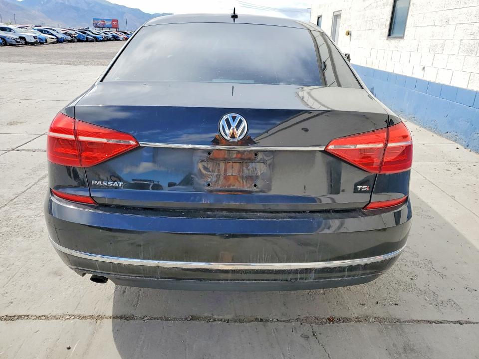 59248236 :رقم المزاد ، 1VWAS7A34GC041852 vin ، 2016 Volkswagen Passat مزاد بيع
