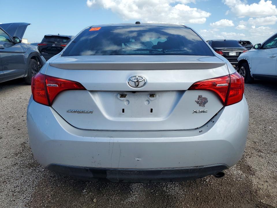 Продаж на аукціоні авто 2018 Toyota Corolla, vin: 5YFBURHE1JP749270, номер лоту: 55847016
