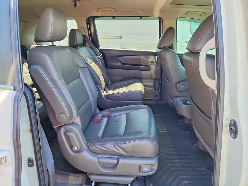 55185666 :رقم المزاد ، 5FNRL5H64EB028011 vin ، 2014 Honda Odyssey مزاد بيع