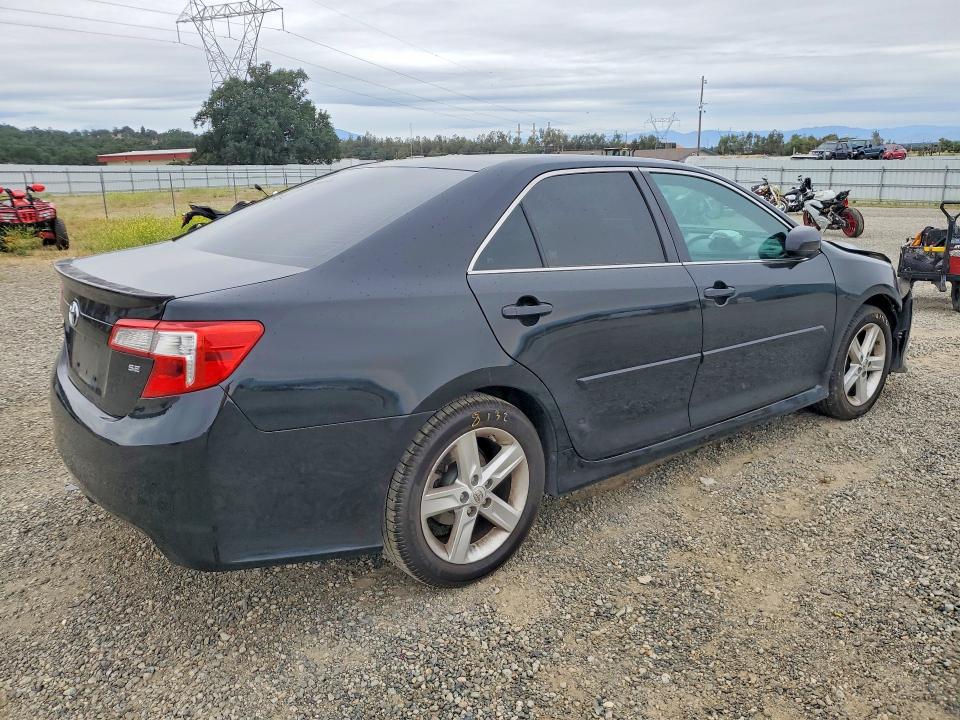 56637576 :رقم المزاد ، 4T1BF1FK3DU293327 vin ، 2013 Toyota Camry مزاد بيع