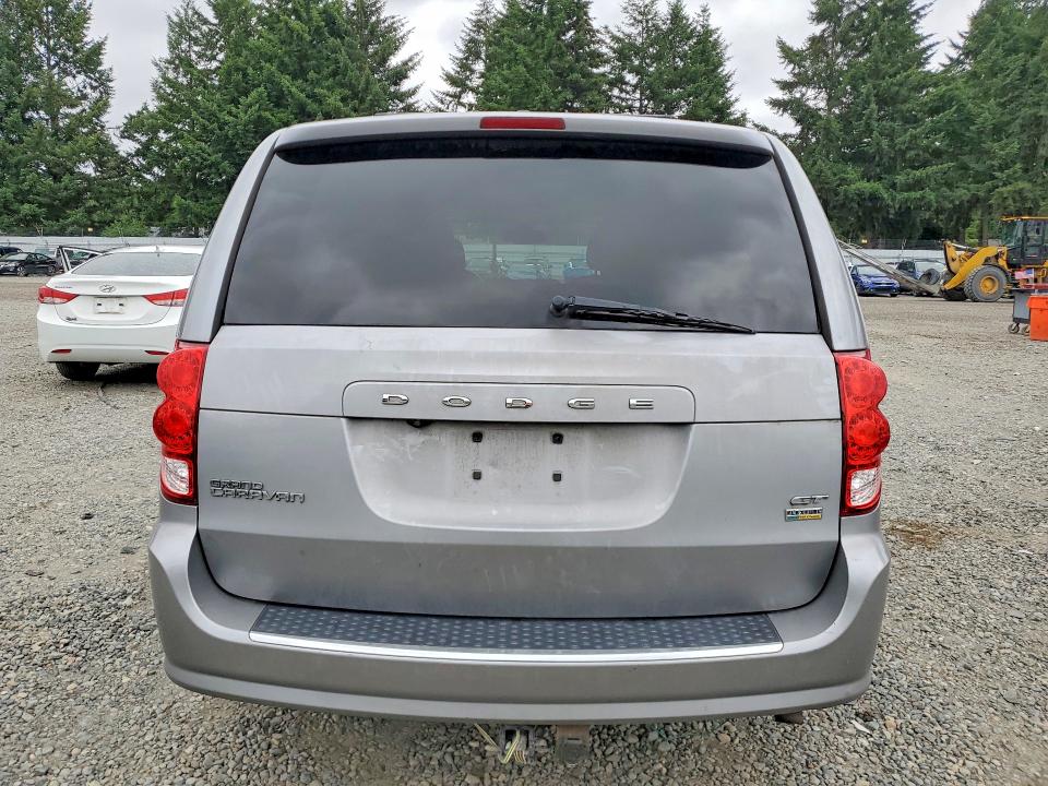 97684175 :رقم المزاد ، 2C4RDGEG9JR359929 vin ، 2018 Dodge Grand Caravan مزاد بيع