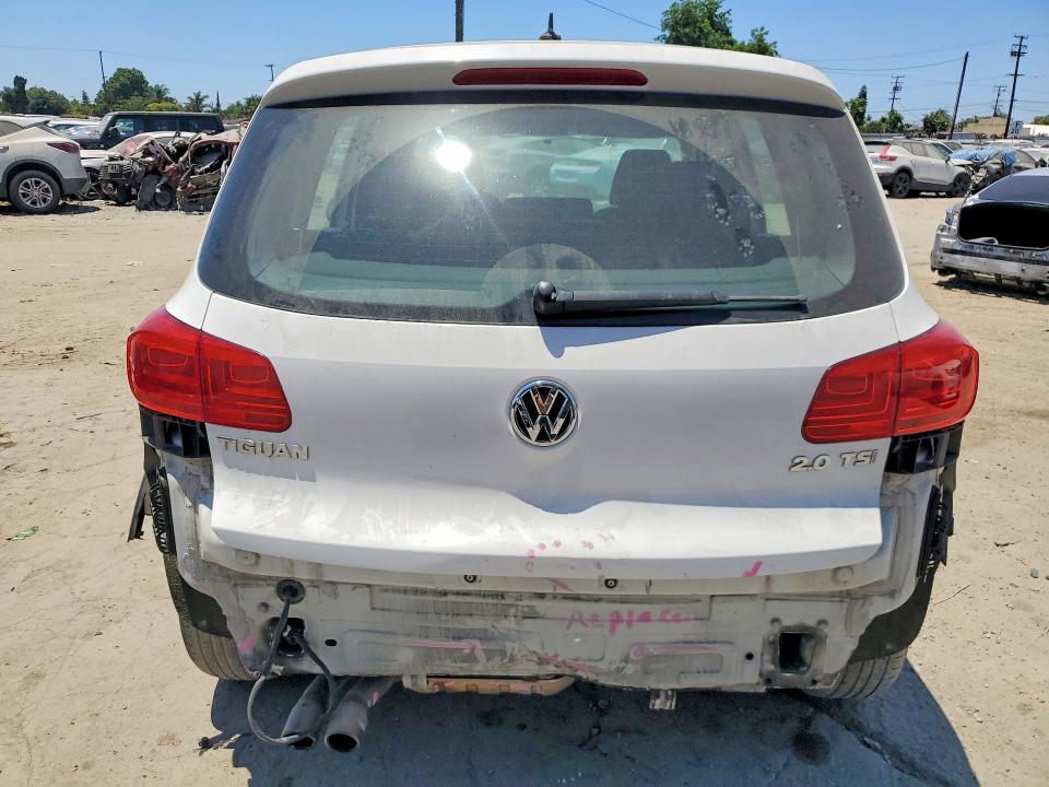57148936 :رقم المزاد ، WVGAV3AX3DW609732 vin ، 2013 Volkswagen Tiguan مزاد بيع