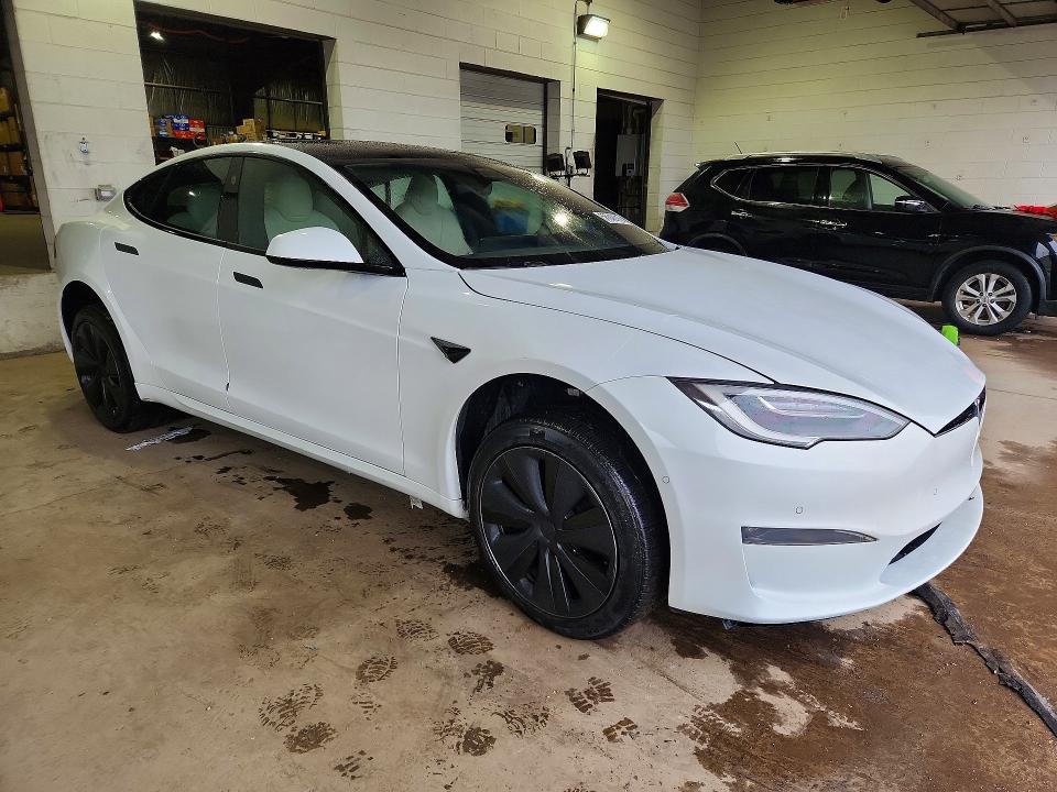 Продажа на аукционе авто 2021 Tesla Model S, vin: 5YJSA1E54MF443761, номер лота: 56642116