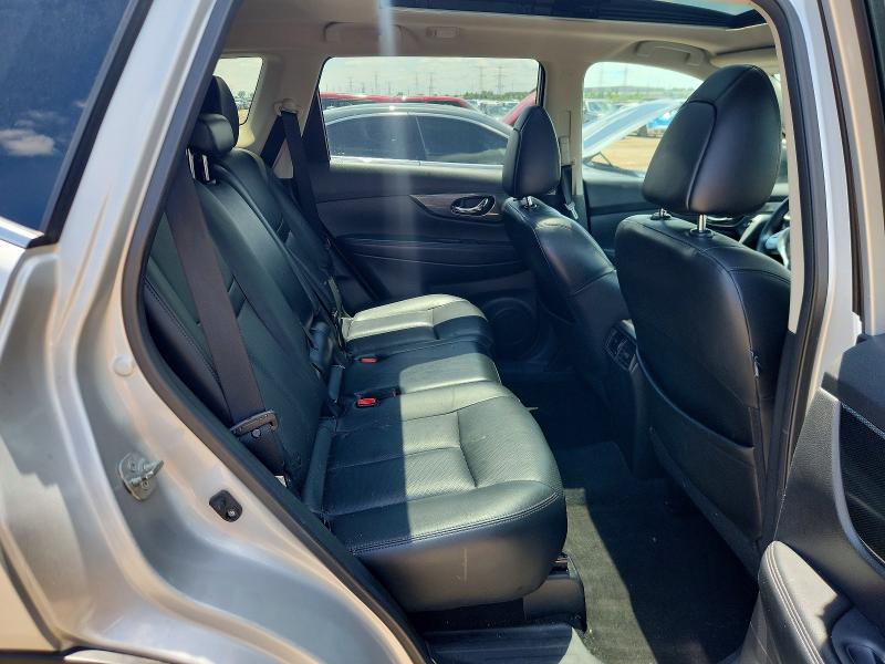 58302036 :رقم المزاد ، 5N1AT2MV6FC798262 vin ، 2015 Nissan Rogue مزاد بيع