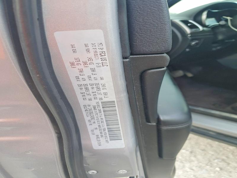 56771766 :رقم المزاد ، 1C4RJFBG2JC423812 vin ، 2018 Jeep Grand Cherokee مزاد بيع