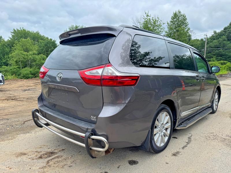 58819886 :رقم المزاد ، 5TDDZ3DC2HS167093 vin ، 2017 Toyota Sienna مزاد بيع