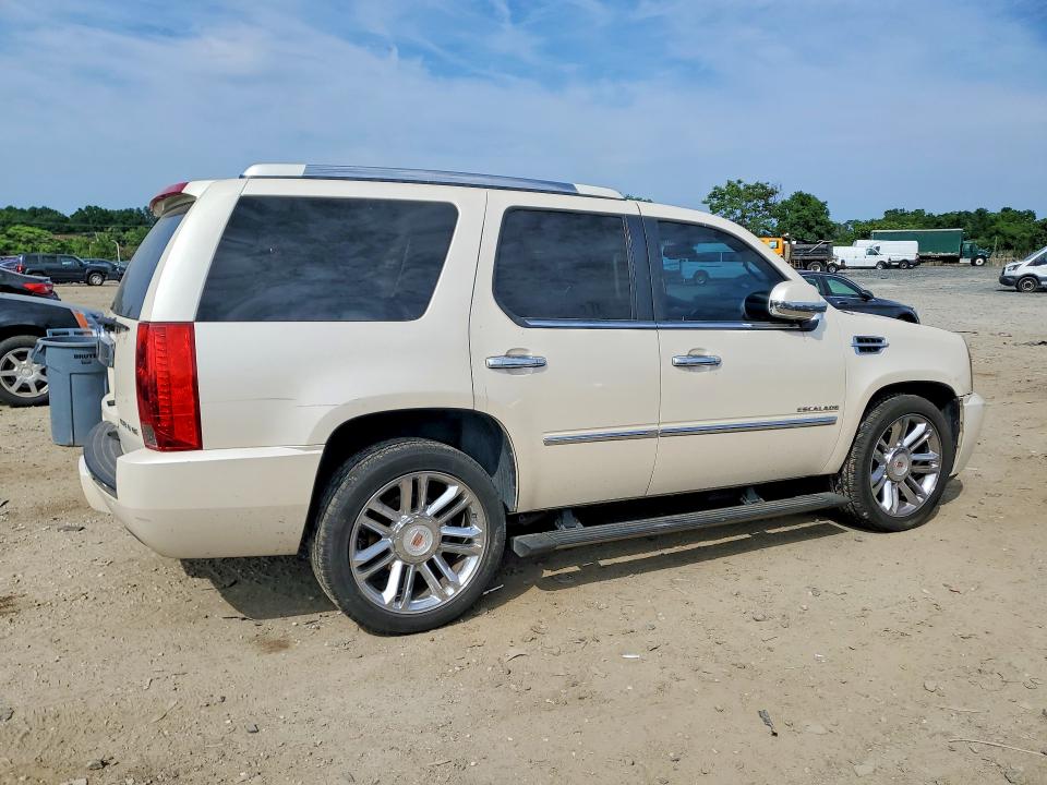 56155326 :رقم المزاد ، 1GYS4DEF9DR320530 vin ، 2013 Cadillac Escalade مزاد بيع