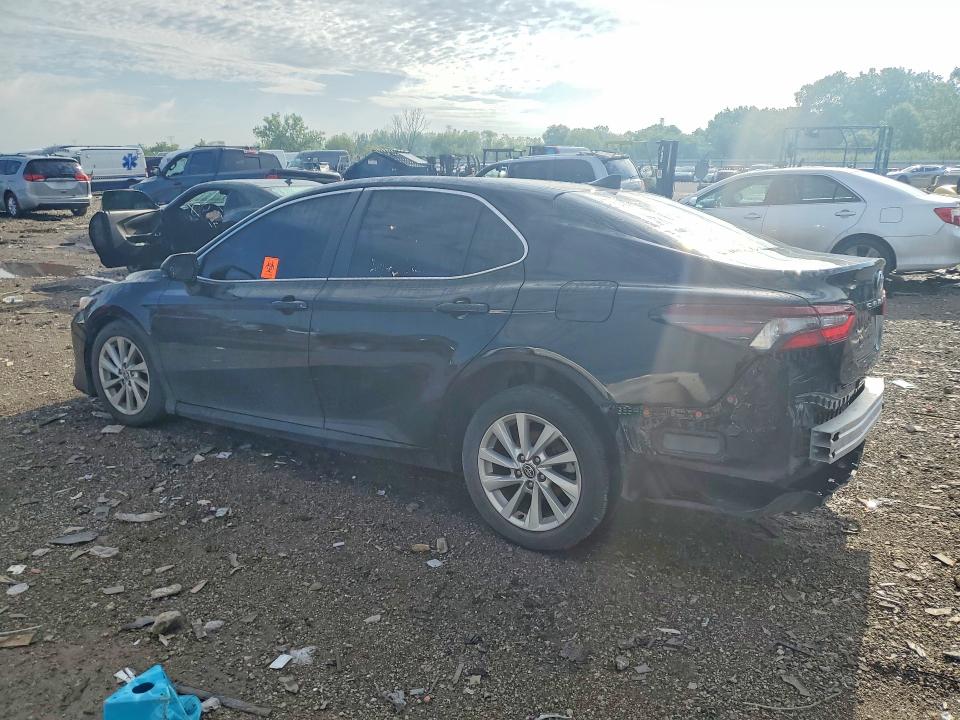 Продажа на аукционе авто 2021 Toyota Camry, vin: 4T1C11AK6MU566464, номер лота: 58751396