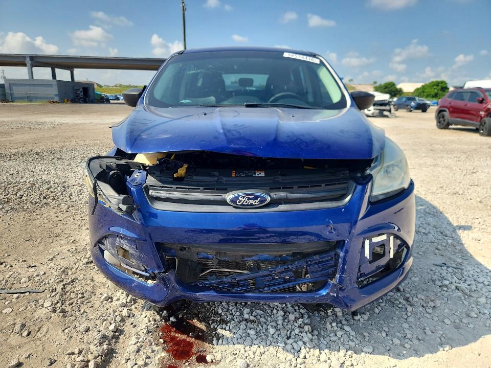2014 Ford Escape მანქანა იყიდება აუქციონზე, vin: 1FMCU0F7XEUA42757, აუქციონის ნომერი: 58574416