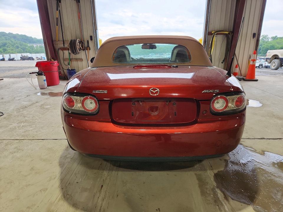Продаж на аукціоні авто 2006 Mazda Mx-5 Miata, vin: JM1NC25F860121485, номер лоту: 58021436