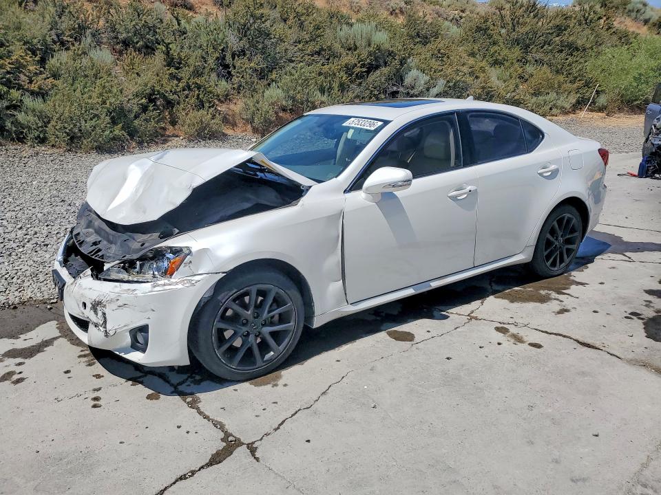 2011 Lexus Is მანქანა იყიდება აუქციონზე, vin: JTHCF5C27B5046306, აუქციონის ნომერი: 57533296