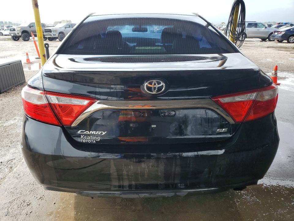 2016 Toyota Camry მანქანა იყიდება აუქციონზე, vin: 4T1BF1FK0GU597784, აუქციონის ნომერი: 55940256
