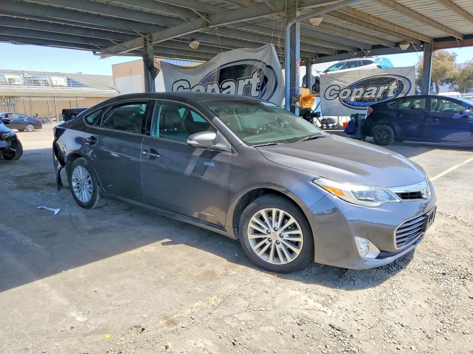 55842186 :رقم المزاد ، 4T1BD1EB1FU041389 vin ، 2015 Toyota Avalon Hybrid مزاد بيع