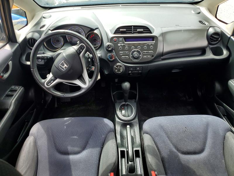 57030426 :رقم المزاد ، JHMGE8H51DC004107 vin ، 2013 Honda Fit مزاد بيع