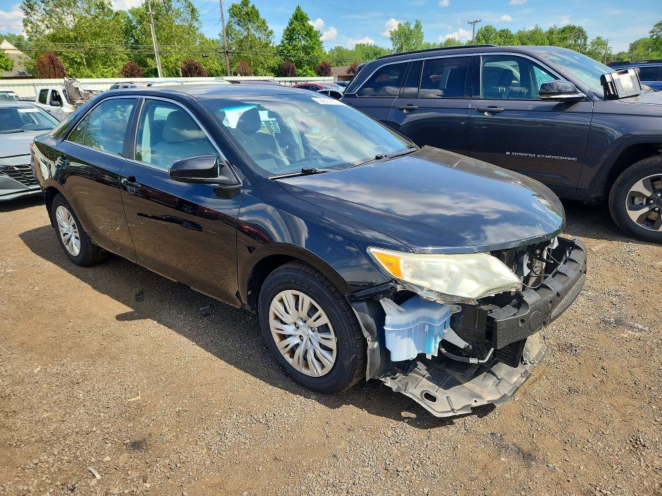 2013 Toyota Camry მანქანა იყიდება აუქციონზე, vin: 4T4BF1FK6DR309882, აუქციონის ნომერი: 57811166