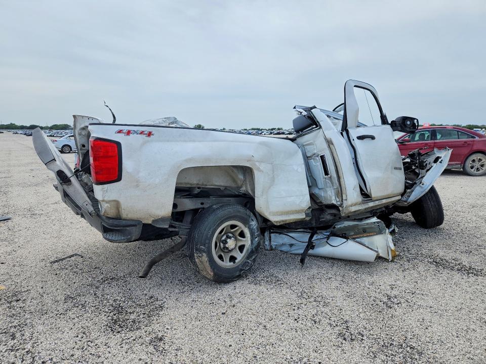 58021746 :رقم المزاد ، 1GCNKNEH5GZ390045 vin ، 2016 Chevrolet Silverado مزاد بيع