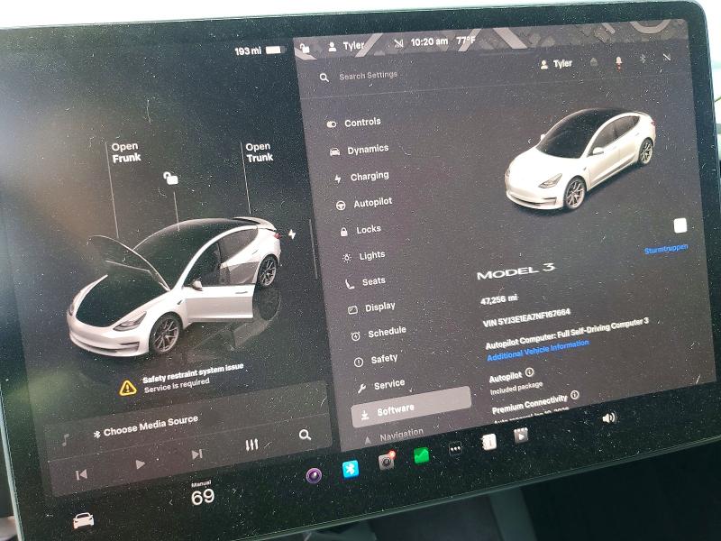 Auction sale of the 2022 Tesla Model 3, vin: 5YJ3E1EA7NF167664, lot number: 51262126