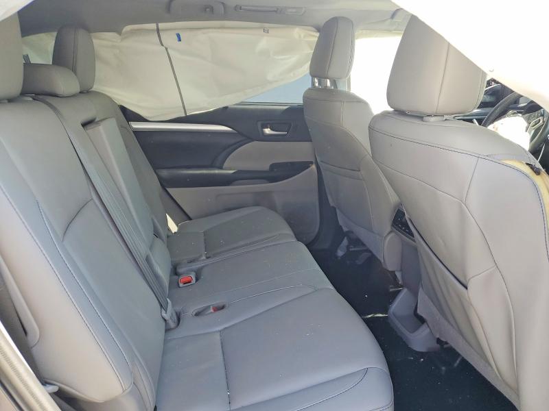 Aukcja sprzedaży 2019 Toyota Highlander, vin: 5TDJZRFH2KS599348, numer aukcji: 57586976