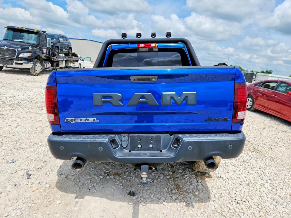 56217116 :رقم المزاد ، 1C6RR7YT9HS814515 vin ، 2017 Ram 1500 مزاد بيع