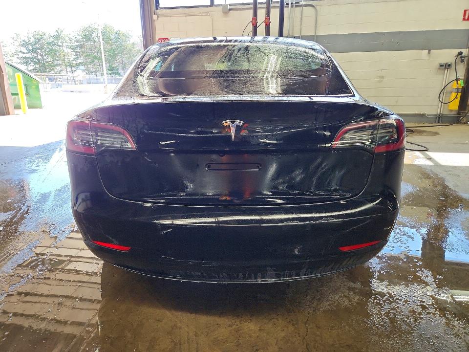 2022 Tesla Model 3 მანქანა იყიდება აუქციონზე, vin: 5YJ3E1EA9NF289202, აუქციონის ნომერი: 57901646