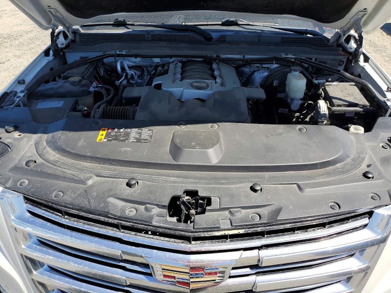 85632075 :رقم المزاد ، 1GYS4DKJ6JR233785 vin ، 2018 Cadillac Escalade مزاد بيع
