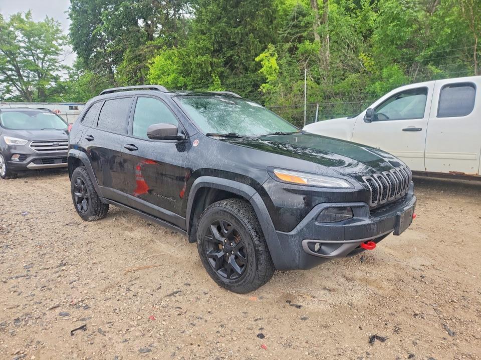 2015 Jeep Cherokee მანქანა იყიდება აუქციონზე, vin: 1C4PJMBS2FW614099, აუქციონის ნომერი: 58748436