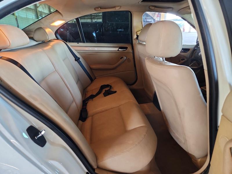 59372596 :رقم المزاد ، WBAAM334XYFP73685 vin ، 2000 Bmw 323 مزاد بيع