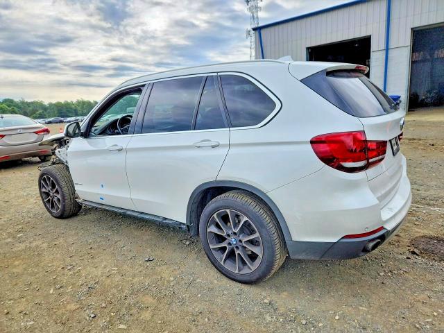 2015 Bmw X5 მანქანა იყიდება აუქციონზე, vin: 5UXKR0C55F0P07317, აუქციონის ნომერი: 56022216