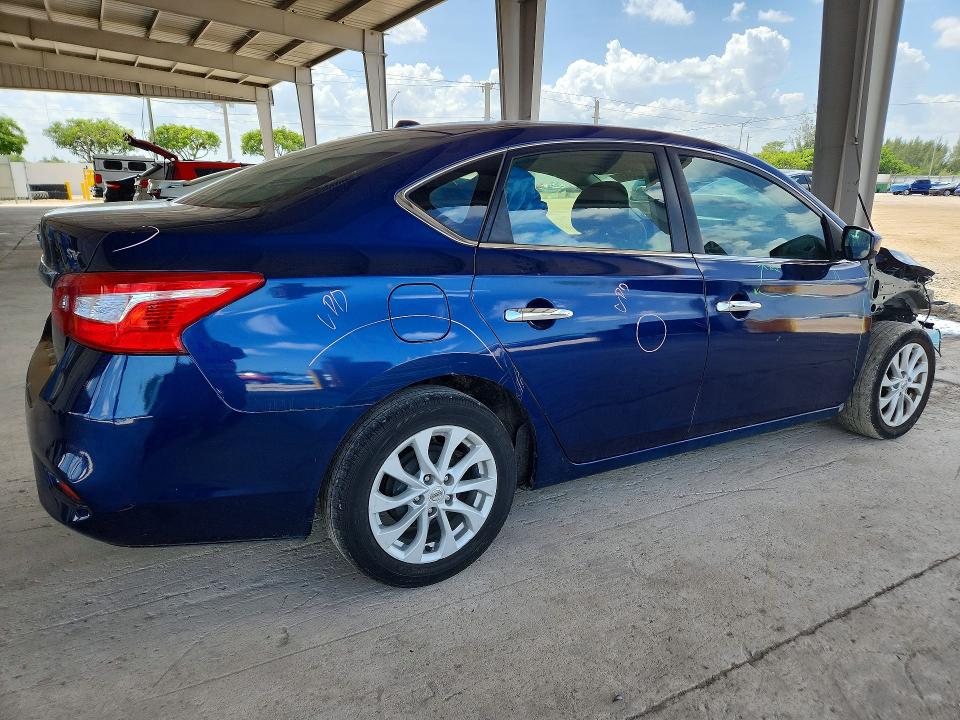 Продажа на аукционе авто 2018 Nissan Sentra, vin: 3N1AB7AP2JY292067, номер лота: 57555536