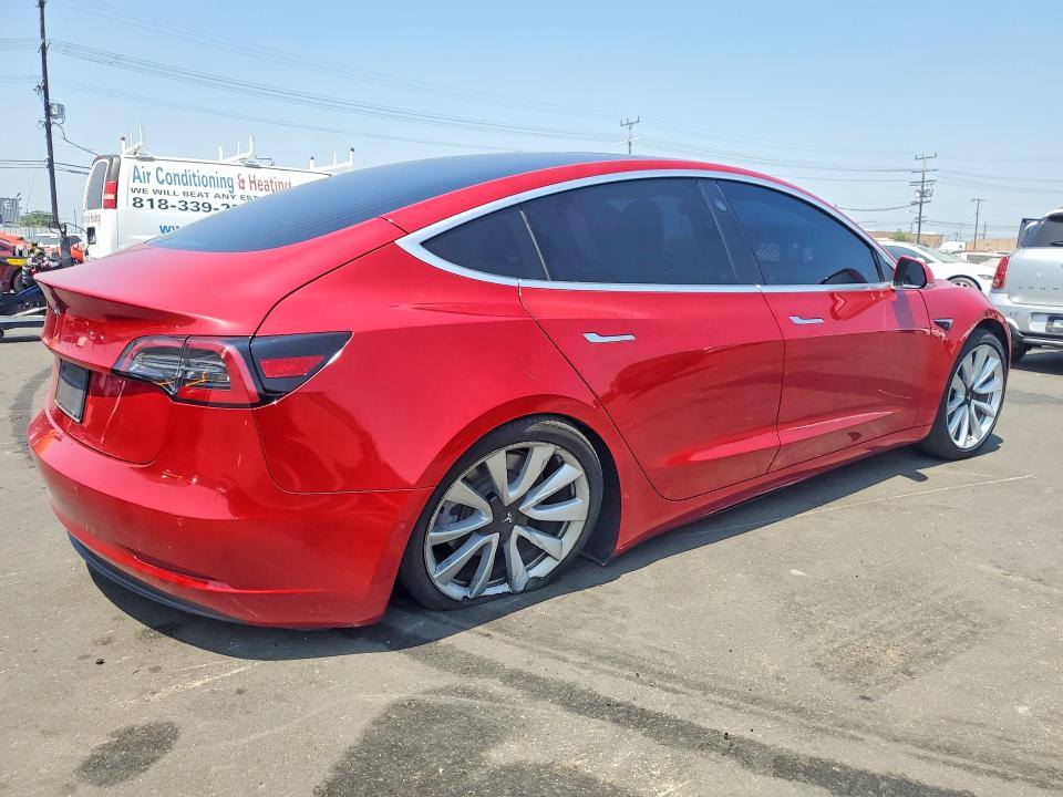 2020 Tesla Model 3 მანქანა იყიდება აუქციონზე, vin: 5YJ3E1EA9LF645967, აუქციონის ნომერი: 58320496